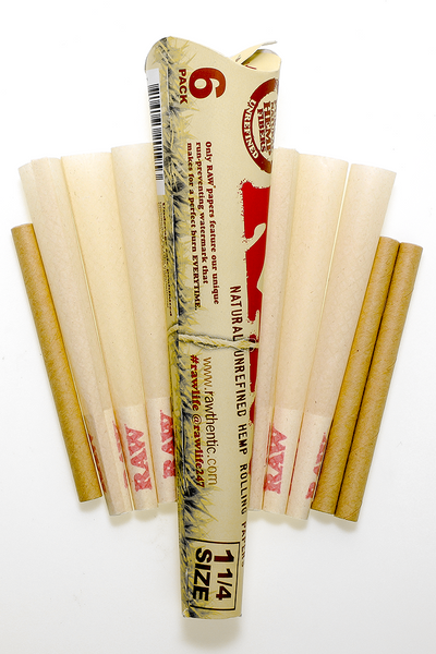 Nhalables Actual Image of Raw Papers - Organic Cones in 1 1/4 sizes 6pack